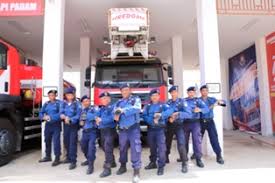 Tapi karena pasokan air yang sulit di sini, api menyala lagi. Timexwatchesmengrandsalee Daftar Damkar Subang Daftar Lokasi Di Jakarta Yang Akan Disemprot Disinfektan Hari Ini News Liputan6 Com Pemadam Kebakaran Subang Chil 113 32 Views2 Year Ago