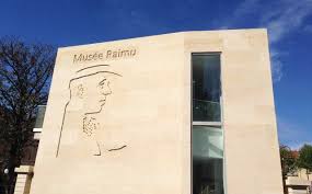 A Moi Il Me Fend Le Cœur A Toi Il Ne Te Fait Rien Faire Soi Meme Mucem Villa Mediterranee