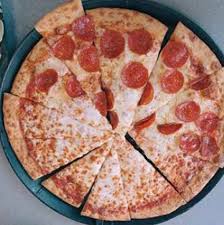 Chuck E Cheese Pizza Is Made Fresh Lol Shoutout To Shanedawson Shanedawson