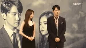 What are you doing just sitting here? he is then seen carrying seohyun in his arms. Actor Kim Jung Hyun Under Fire For Cold Behavior During Time Press Conference Bias Wrecker Kpop News
