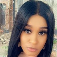 Vickie Lockwood's Instagram, Twitter & Facebook