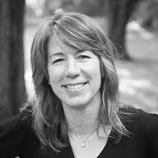 Donna Bak's Instagram, Twitter & Facebook