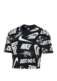 Black And White Nike T Shirt Women S Nike Essential Wild Cropped T Shirt Nike Shirts Women Nike Women Outfits Nike T Shirts Women S