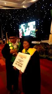 Maybe you would like to learn more about one of these? Perempuan Mendominasi Peraih Cumlaude Di Wisuda Unusa