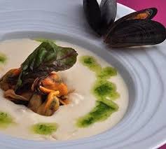 Creme De Cocos De Paimpol Moules Huile Noisette Ciboulette Tuile Et Si C Etait Bon Coco De Paimpol Recettes De Cuisine Cuisine Gastronomique