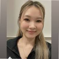 Anong Vang's Instagram, Twitter & Facebook