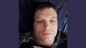 Loneliness (Live alone in the basement) (Live)