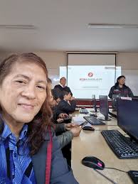 Capacitación del servidor escuela con los especialistas de la ugel 02