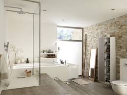 On aime avant tout son look épuré et design. Douche A L Italienne Les 10 Questions A Se Poser Avant L Installation Kozikaza