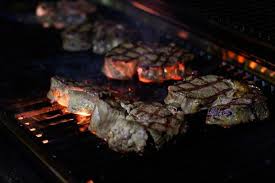 2 Kg Rinderfilet Niedrigtemperatur Garen Und Ruckwarts Grillen Rezept Rinderfilet Rinderfilet Niedrigtemperatur Lebensmittel Essen