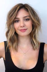 The Most Flattering 40 Haircuts For Square Faces Sac Kesim Modelleri Sac Kesimi Ve Sac