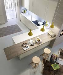 Refined Italian Kitchen Amazes With Elegant Practicality And Contemporary Class Decoist Peninsule De Cuisine Cuisine Contemporaine Et Cuisine Moderne