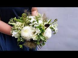 nicole花藝教室 diy結婚花球 手綁綠白色系花束教學how to diy wedding bouquet youtube diy wedding bouquet floral wreath wedding bouquets