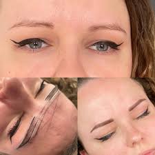 I'm a qualified nail tech. I'm extremely passionate about my job and making  other people feel beautiful. I work with Gel/Poly Gel. Facebook: Tiesiog  Lina Instagram: lina_naguciai Based: Peterborough PE1