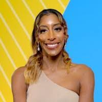 Jasmine Dillard's Instagram, Twitter & Facebook