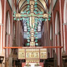 Kontrollér oversættelser for 'sankthansoldenborre' til engelsk. Doberan Cistercian Monastery Klosterland