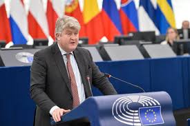 MCNAMARA, Michael (Renew, IE)