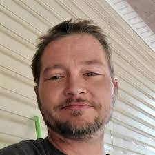 Steve Renner's Instagram, Twitter & Facebook