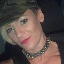 Stacey Squires's Instagram, Twitter & Facebook