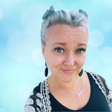 Jenna Kavanagh's Instagram, Twitter & Facebook