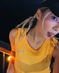 Sue Mak's Instagram, Twitter & Facebook