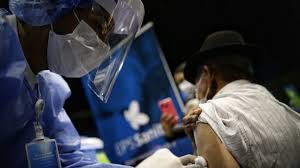 La última actualización da un nuevo acelerón a la inmunización de personas menores de 60 años con el. Vacunacion Covid Para Mayores De 60 Cuando Me Toca Puntos Y Etapas De La Resolucion 327 De Minsalud As Colombia