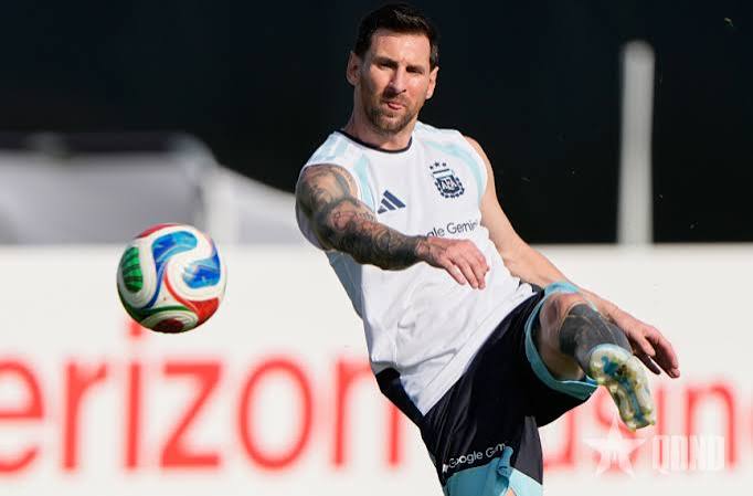Mỏ vàng có tên Lionel Messi