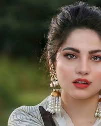 Join Mrunal Thakur 😘😍🥰 #bollywoodactress #Mrunal #hyderabad  #MrunalThakur #Hindi #tollywood #bollywood #Actress #mumbai #Telugu