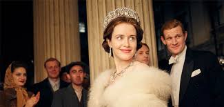 The crown portrays the life of queen elizabeth ii from her wedding in 1947 to philip, duke of edinburgh, until the early 21st century. ØªØ¹Ø±Ù Ø¹Ù„Ù‰ Ø§Ù„Ù…Ø³Ù„Ø³Ù„ Ø§Ù„Ù…Ø±Ø´Ø­ Ù„Ø«Ù„Ø§Ø« Ø¬ÙˆØ§Ø¦Ø² Ø¥ÙŠÙ…Ù‰ Ù‡Ø°Ø§ Ø§Ù„Ø¹Ø§Ù… Ø¹ÙŠÙ†