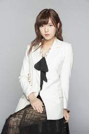 許維芳翻唱蔡旻佑 我可以 圖 索尼提供 fashion women women s blazer