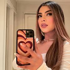 heyy everyone my name is rachel barrera and i'm from los angeles, ca! ucla  has always been my dream school so i'm excited to attend and study  psychology