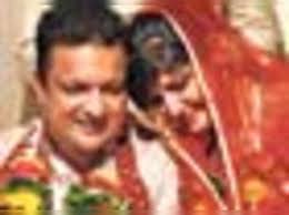 Talk with other fans, catch up with your favorite shows and more. Sanjay Gupta Remarries His Ex Wife Hindi Movie News Times Of India