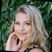 Maddy Bailey's Instagram, Twitter & Facebook