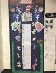 Your house needs these wreaths asap. 16 Classy Decor Ideas For Your Secondary Classroom Reading And Writing Haven