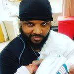 Daniel Dunkins's Instagram, Twitter & Facebook