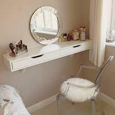 You can alter the length pretty easily if needed. 9 Beautiful Diy Vanity Table Ideas Diy Makeup Vanity Houmse