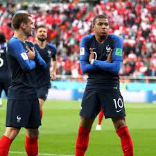 Voyez le match complet france vs. Match France Croatie Live Streaming Score 4 2 Voir La Finale En Direct Coupe Du Monde 2018 Ibuzz365
