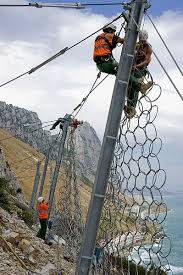 Rope Access Geotechnical Gibraltar Geotechnical Engineering Rope Training Oil Platform