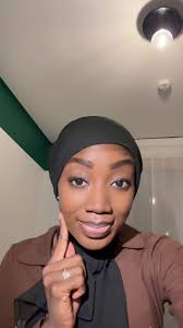 Gommage de corps et de visage EBONY : Un Test Réussi