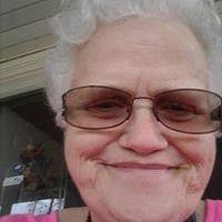 Vicky Biggs's Instagram, Twitter & Facebook