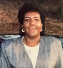 Beverly Singleton's Instagram, Twitter & Facebook