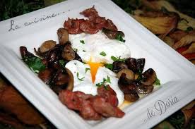 Oeufs Poches Sur Couche De Champignons Et Gesiers Confits Oeuf Poche Gesiers Confits Et Gesier