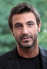 Joaquín Llamas: Movies, TV, and Bio