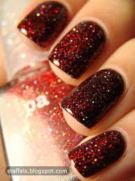 Red Black And Glitter Nails Steffels Pa Aa14 Lipstick Nails Super Nails Nail Techniques
