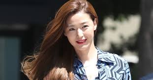 Gianna and choi started dating in 2010. V Live