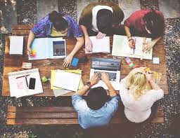 Collegeamerica provides students a free laptop with software that the student may use in school. Apprenticeship Support Australia News