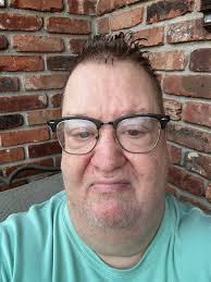 Mike Bocchetti's Instagram, Twitter & Facebook