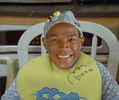 Wayans began his career portraying a pedestrian in i'm gonna git you sucka (1988). Marlon Uejans Marlon Wayans Biografiya Foto Filmografiya Akter