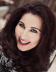 The Four Intelligences of the Business Mind: How to Rewire Your Brain and  Your Business for Success: Nazemoff, Valeh: 9781430261636: Books