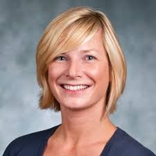 Amanda Renard Fore (@AmandaFore)